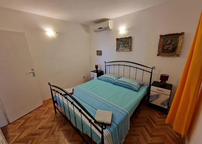 2972a Апартаменты *